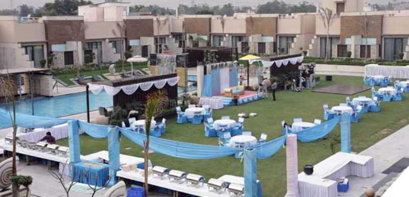 Oodles Hotel Нью-Дели Экстерьер фото
